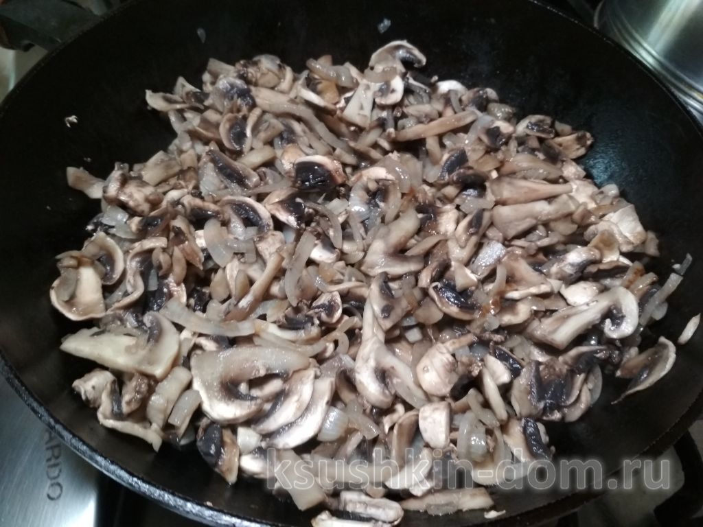 Баклажаны с грибами запеченные под соусом бешамель и сыром 4