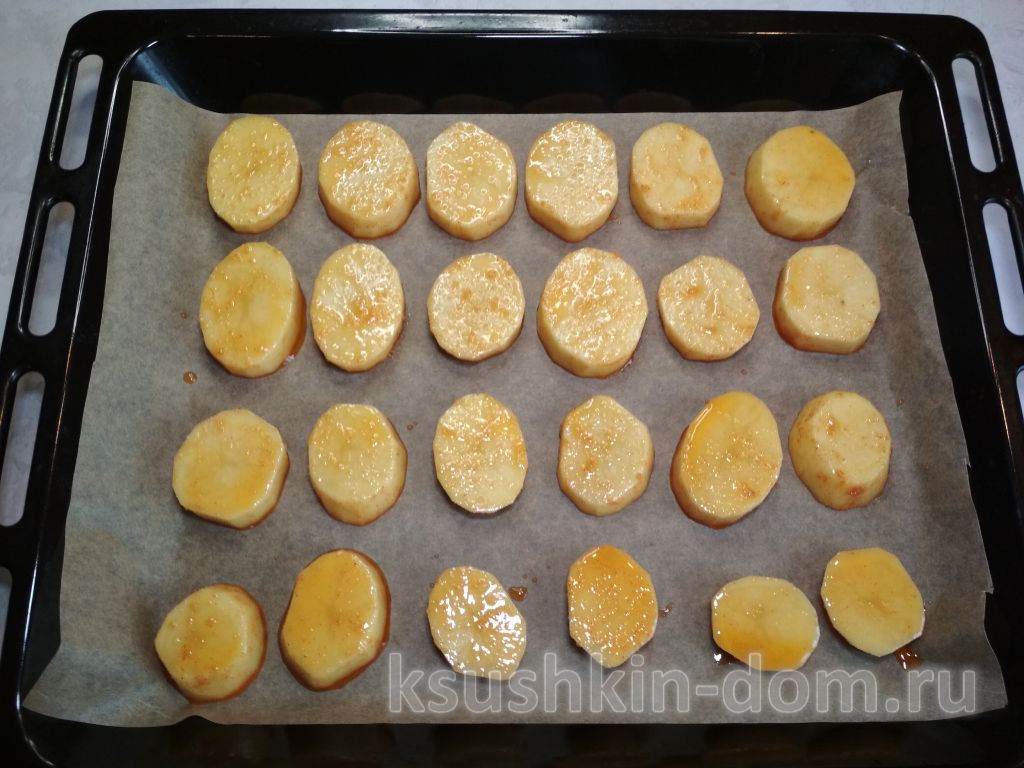 Запеченный картофель со шпротами и крем-сыром 7