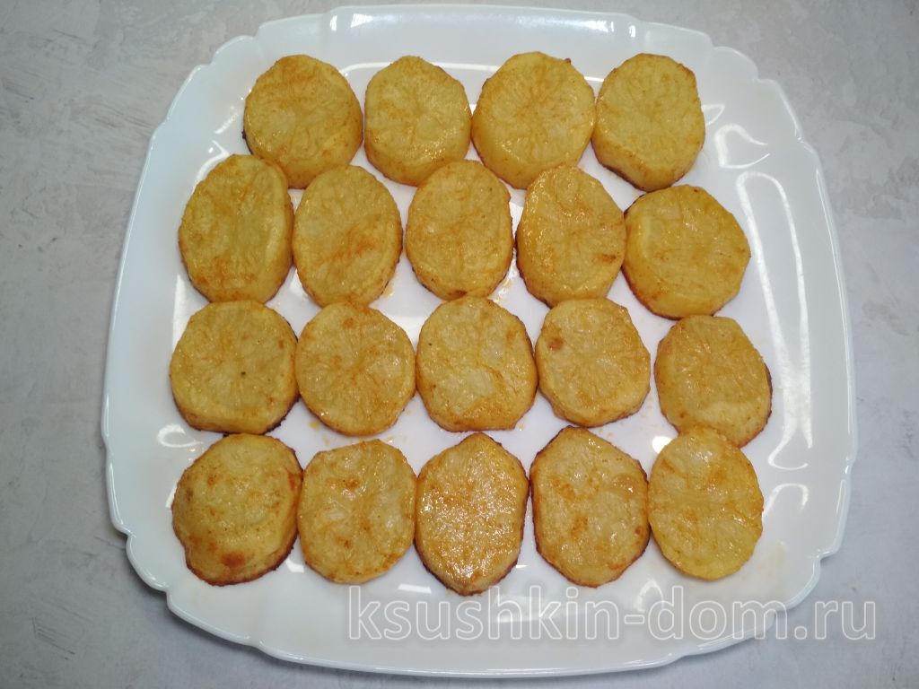 Запеченный картофель со шпротами и крем-сыром 9